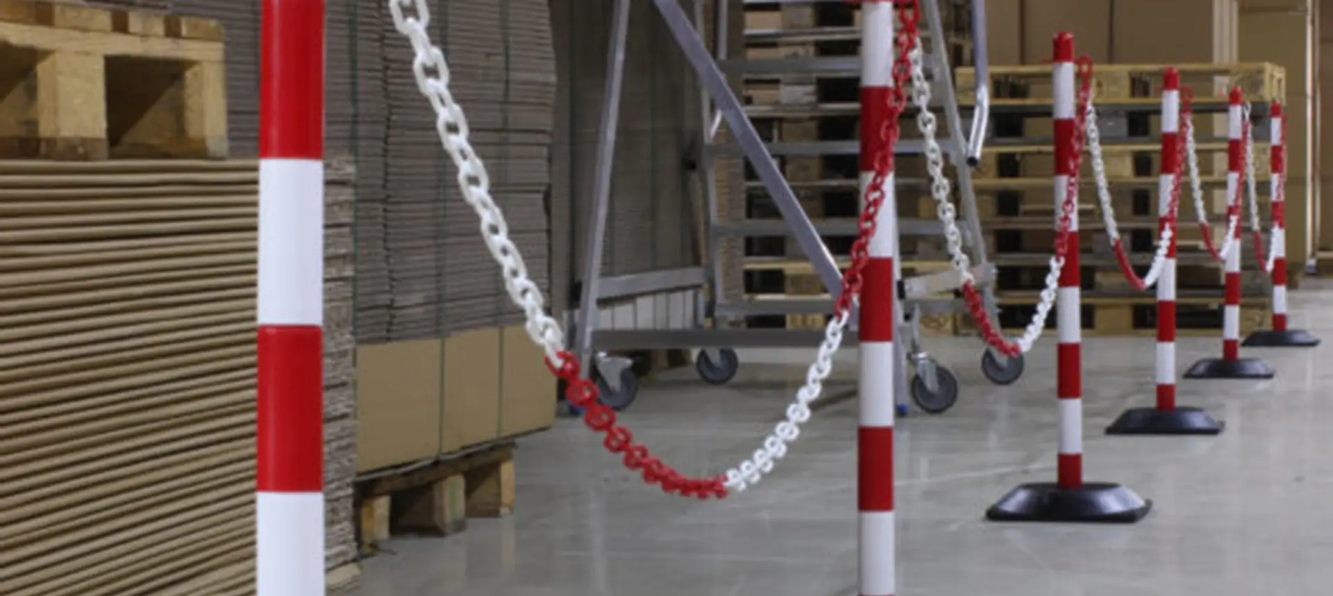 Accesorios industriales y formatería corporativa